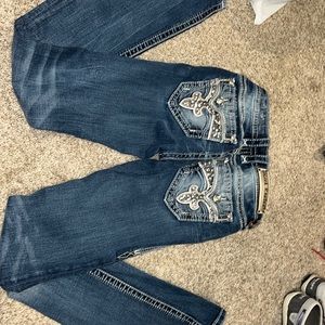Women’s size 25 Leni rock revivals